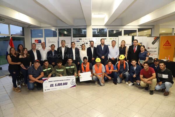 ¡Qué purete! Entregaron premios a los ganadores de la Competencia Nacional de Albañiles