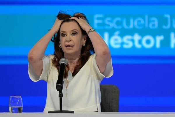 Justicia argentina reabre causas contra Kirchner por lavado y obstrucción - Mundo - ABC Color