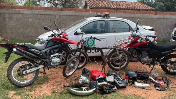 Detienen a tres adolescentes y recuperan motocicletas robadas en Bella Vista Norte