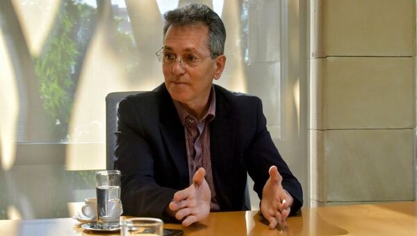 Alejandro Izquierdo del BID: “Pienso que Paraguay se debe una discusión sobre su regla fiscal”