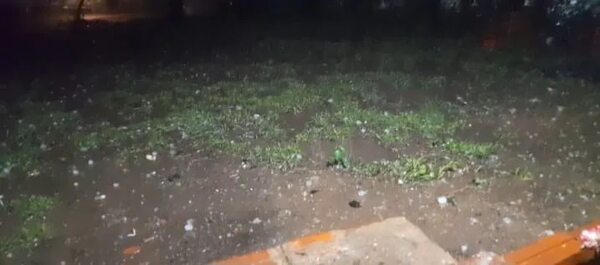 Video: caída de granizo en Ayolas - Clima - ABC Color