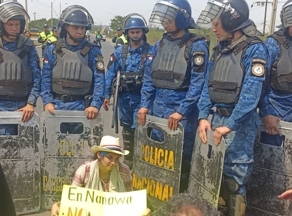 Diario HOY | Cincuenta gremios piden no aflojar los controles en Nanawa y otros puntos