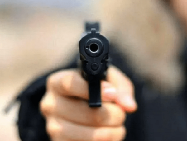Disparan a dos personas en el barrio Santa Ana de Asunción · Radio Monumental 1080 AM