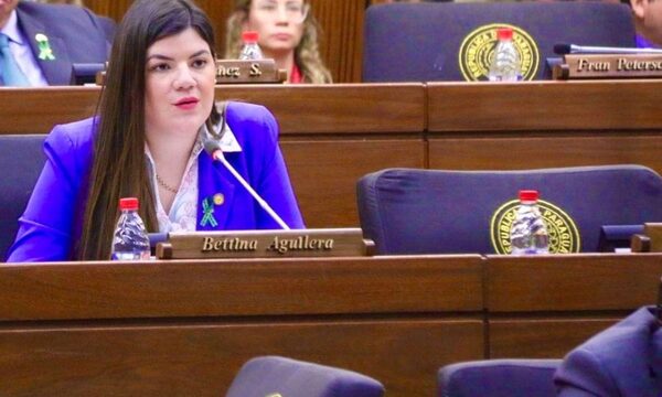Bettina muestra liderazgo al encabezar bancada independiente que dará respaldo a Santi Peña – Diario TNPRESS