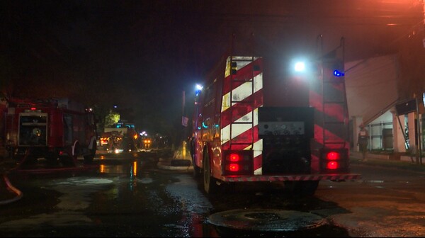 Incendio consume depósito de una fábrica textil y produce millonaria pérdida - Unicanal