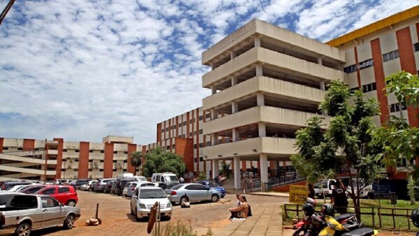 Cerca de 1.700 pacientes serán reagendados en Clínicas ante paro de la UNA