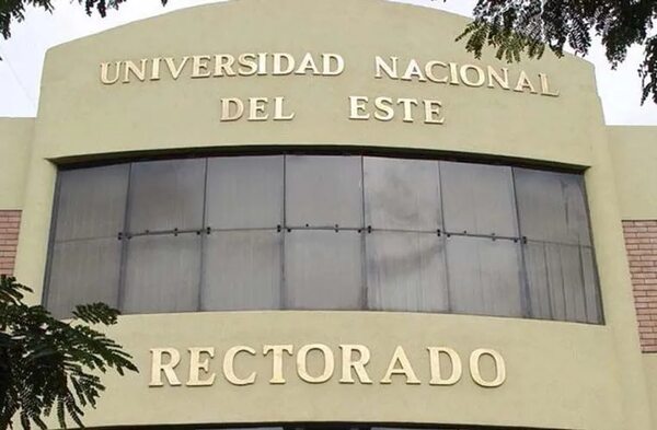 UNE se adhiere al paro de actividades para exigir mayor presupuesto - ABC en el Este - ABC Color