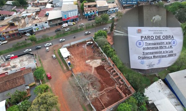 Clausuran obra de surtidor que se construía sin autorización municipal en CDE