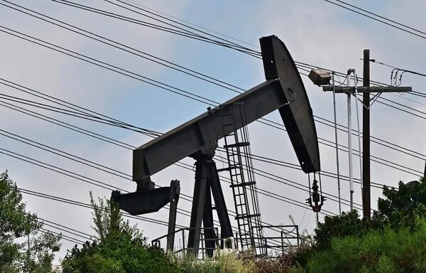 Petróleo de referencia para América sigue escalando - Mundo - ABC Color