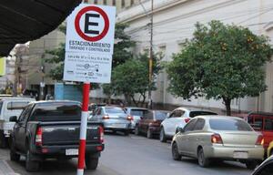 Puntapié inicial a trabajos de señalización para el estacionamiento tarifado | 1000 Noticias