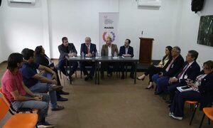 ITAIPU y MADES coordinan proyectos de alto impacto para la protección de la naturaleza