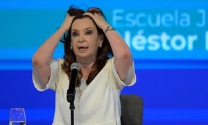 Reabren causas contra Cristina Kirchner por lavado y obstrucción