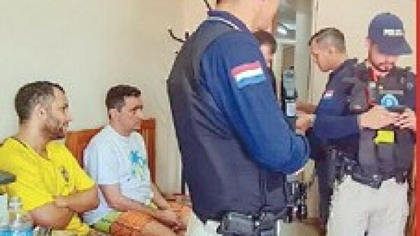 Sospechan que papeles mau eran vendidos a 10 mil dólares a estudiantes de Medicina