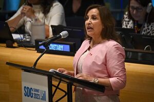 Boluarte asegura en Nueva York que Perú goza de un clima favorable para las inversiones - Mundo - ABC Color