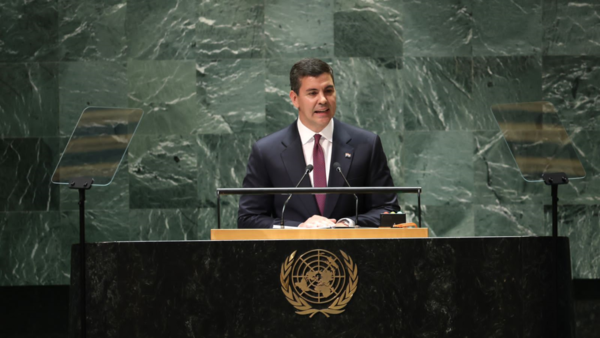 Santiago Peña pide respeto y trabajo en armonía para desarrollo de Latinoamérica