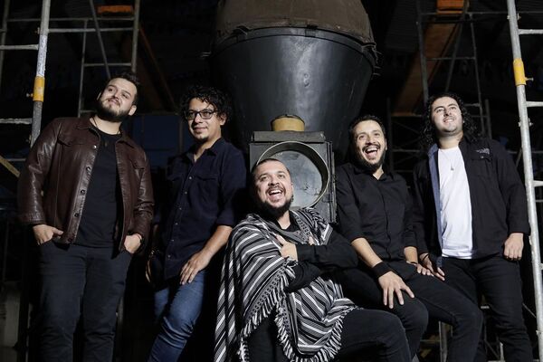 Tierra Adentro, tras los pasos de Berta Rojas en busca del Grammy | 1000 Noticias