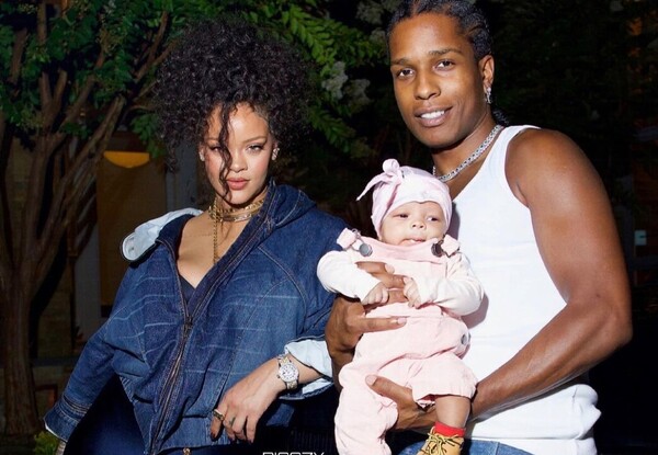 Rihanna volvió a ser madre y compartió las primeras fotos de su beba con sus fans - Megacadena