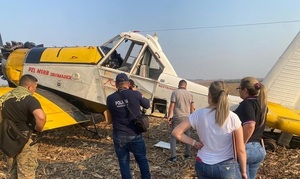 Verifican hidro avioneta tras aterrizaje forzoso en Hugua Ñandu