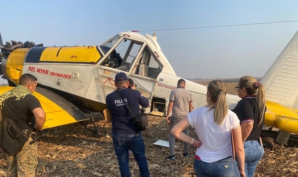 Verifican hidro avioneta tras aterrizaje forzoso en Hugua Ñandu