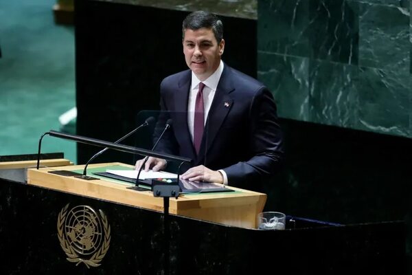 Santiago Peña rechaza imposiciones y solicita respeto para que se logre la integración - Política - ABC Color