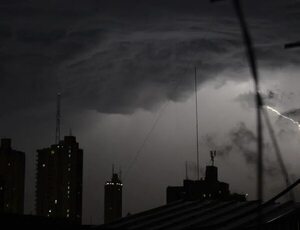 Meteorología: continúan las lluvias y tormentas este miércoles en Paraguay - Clima - ABC Color