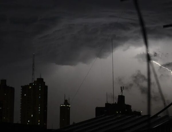 Meteorología: continúan las lluvias y tormentas este miércoles en Paraguay - Clima - ABC Color