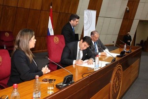 Trato apu´a, República o muerte - Informatepy.com