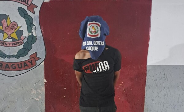 Joven evita ser asaltado, desarmando a uno de los delincuentes en Luque - trece