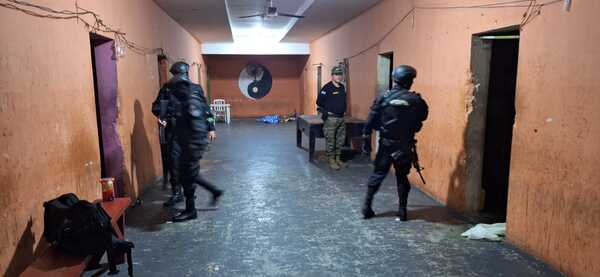 Requisa en pabellón del PCC en el CERESO: Autoridades despliegan importante operativo de seguridad.