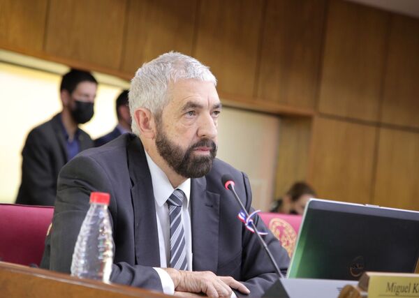 Exdirector de Yacyretá considera acertada decisión de Peña ante medidas argentinas - Megacadena