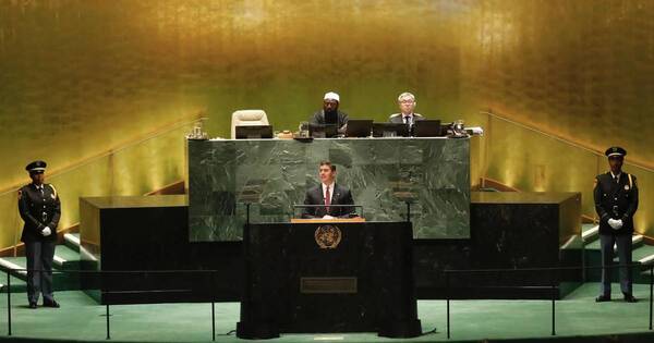 La Nación / Reconocimiento de la guarania como patrimonio universal, pidió Peña a la ONU