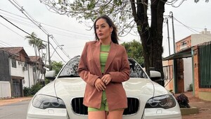 Larissa Riquelme denunció que una misteriosa camioneta le siguió