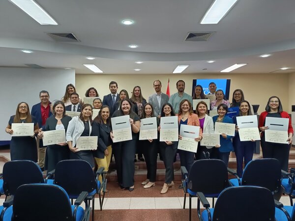 Universidad Católica entregó 50 nuevos títulos de diplomado - Portal Digital Cáritas Universidad Católica