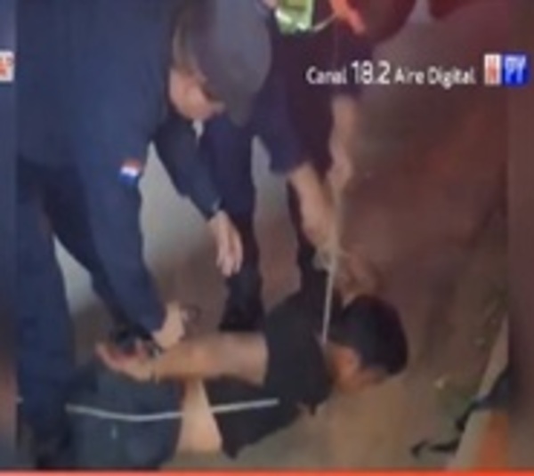 Luque: Vecinos redujeron a golpes a motochorro - Paraguay.com