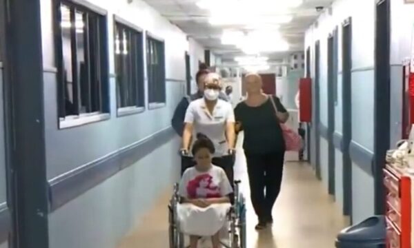 (VIDEO)Mía ya salió de alta tras su exitosa cirugía