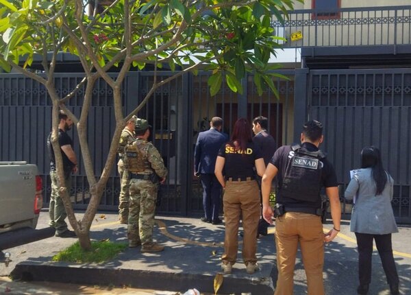 Allanan propiedades en Itapúa por caso de envío de cocaína a Bélgica · Radio Monumental 1080 AM