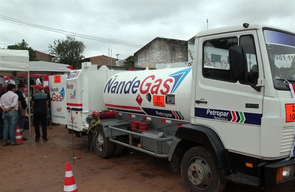 Al sector privado le queda un mes de stock de gas, alertan - ADN Digital