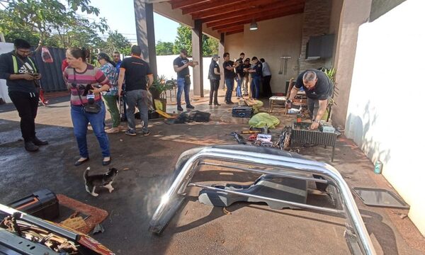 Diario HOY | Recuperan vehículo robado tras allanar un aguantadero