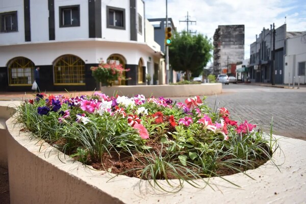 LA PRIMAVERA ARRANCA CON MÁXIMA DE HASTA 43 GRADOS, Y OLA DE CALOR TRAE PELIGRO MORTAL