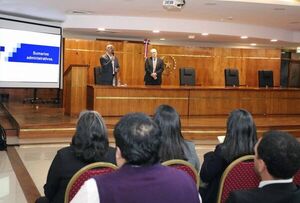Los Procesos Sumariales fueron el tema del Diplomado de Derecho Administrativo