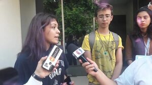 Estudiantes anuncian protestas desde este jueves si no se soluciona el medio pasaje - Nacionales - ABC Color