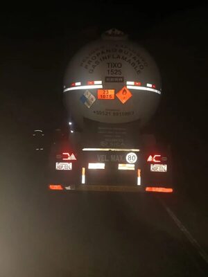 Argentina arriesga la vida de camioneros: hay peligro de explosión y urgen presencia de bomberos - Economía - ABC Color