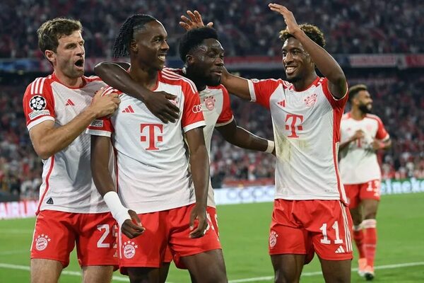 El Bayern derrota al United en una fiesta de goles - Fútbol Internacional - ABC Color