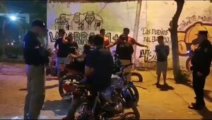 Policía Nacional realizó megaoperativo en las denominadas “zonas rojas” de Asunción - Policiales - ABC Color