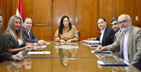 APC plantea la conformación de un equipo de trabajo para revisión del manual de carreteras