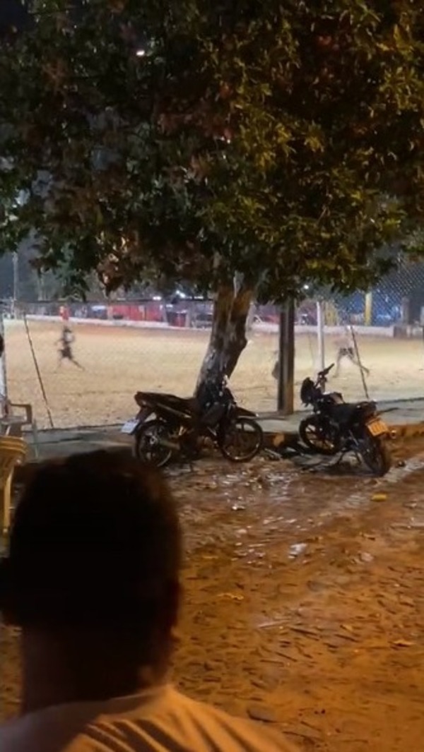 Final de torneo de fútbol terminó a los tiros | 1000 Noticias