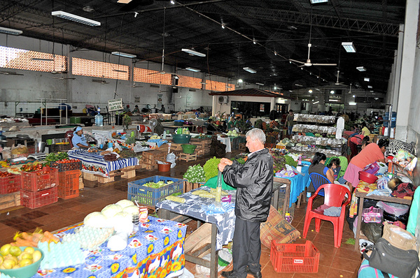 Hortigranjeros urgen reparación del tinglado donde hacen su feria - La Clave