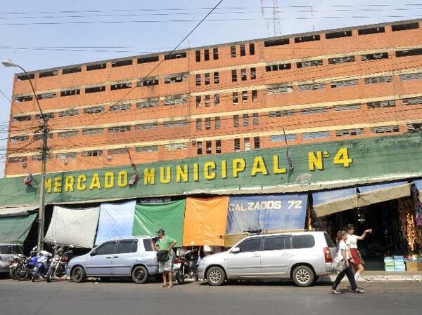 “Loco del martillo” volvió a atacar: Es comerciante en el mercado 4 y abusó de una mujer