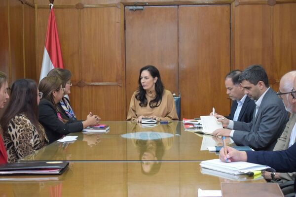 Diario HOY | "Ruta del olvido": reunión con ministra del MOPC fue positiva, destacan
