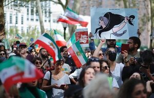 Irán eleva la presión sobre las mujeres con el uso obligatorio del velo islámico - Mundo - ABC Color